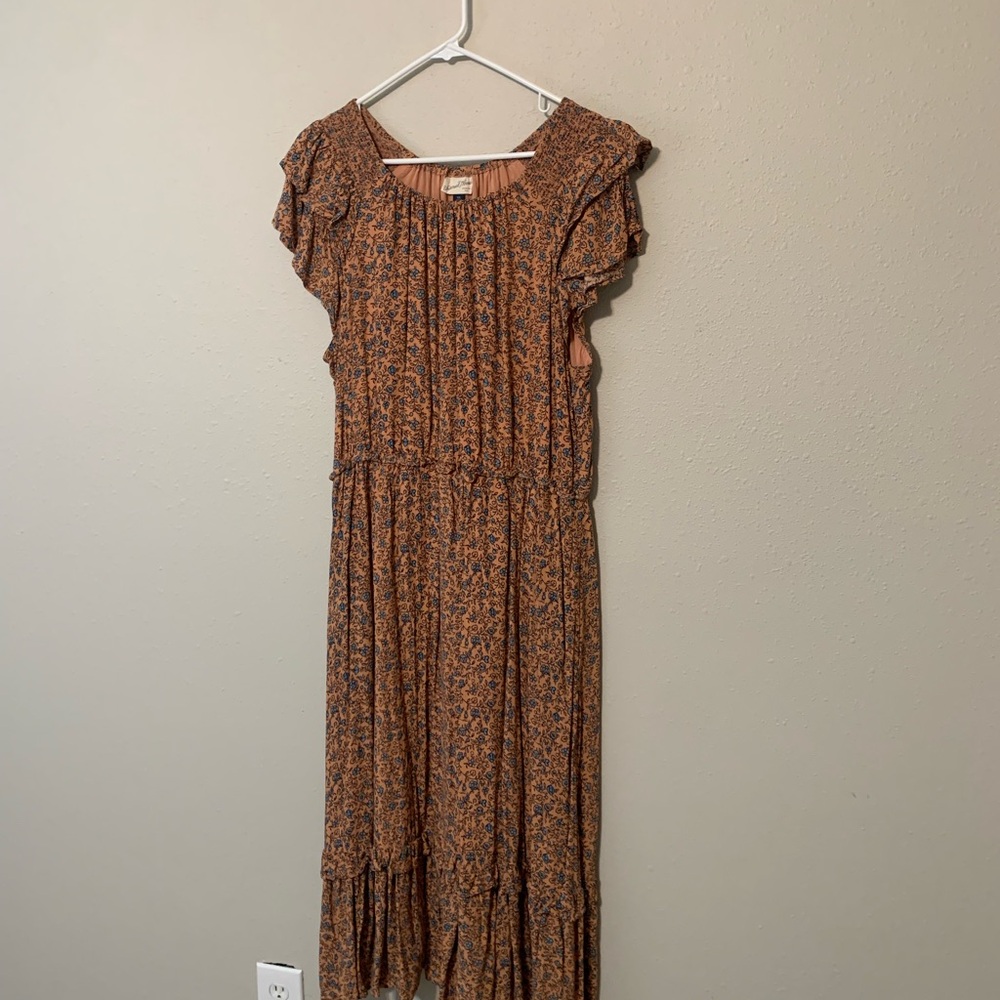 Universal Thread Rust Floral Midi Dress